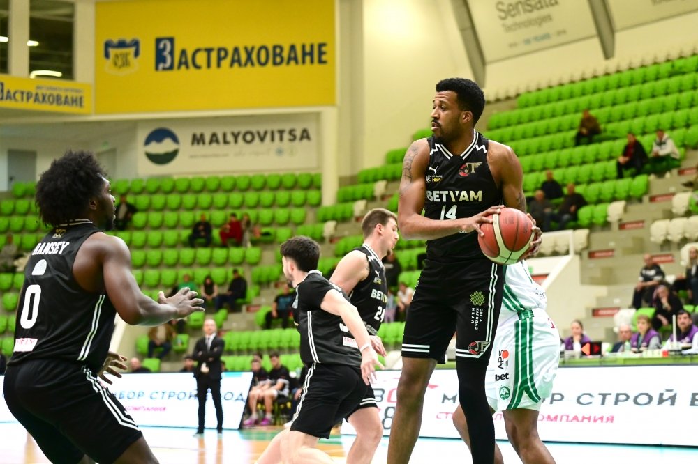 Локомотив Пловдив сложи спирачки на Балкан