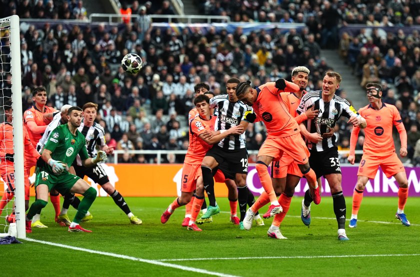 нюкасъл барселона шампионска лига осминафинал