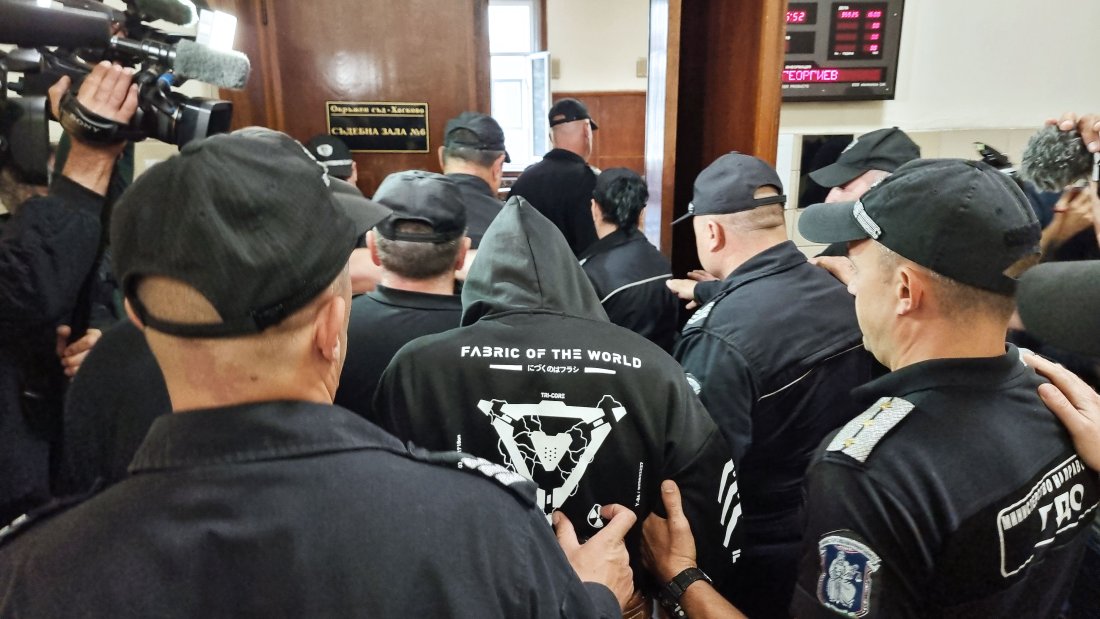 годишен предаден съд жестоко убийство момиче хасково