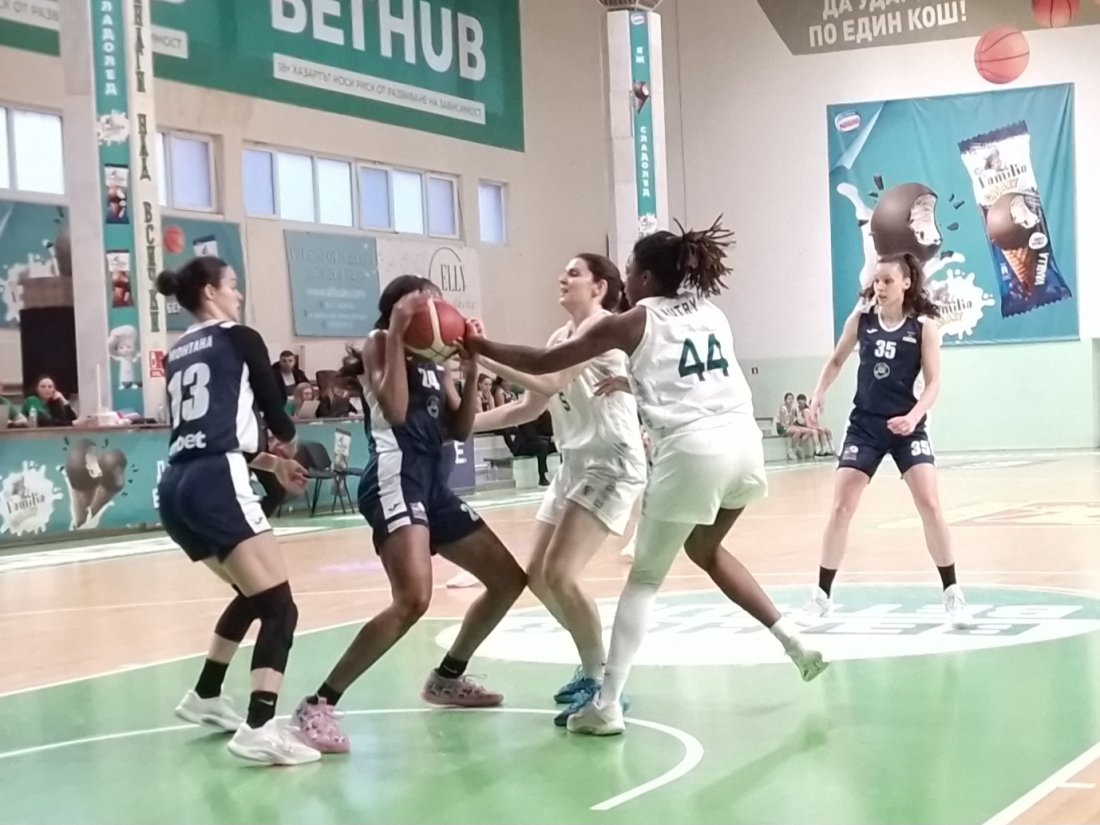 Монтана 2003 обърна Берое и завърши редовния сезон като лидер