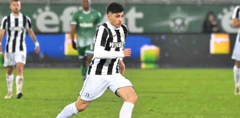 Франсиско Политино