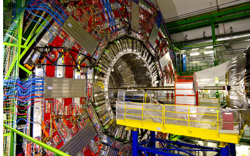 години церн науката красива полезна