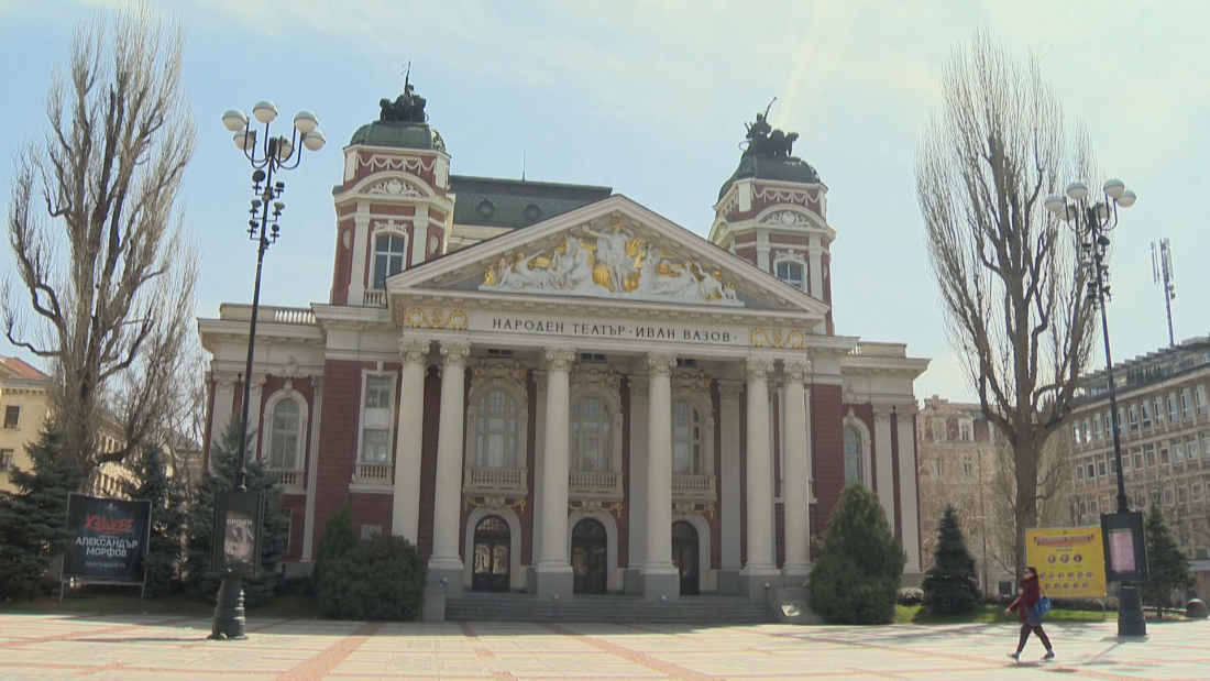 анета сотирова получи икар изключителен принос българския театър