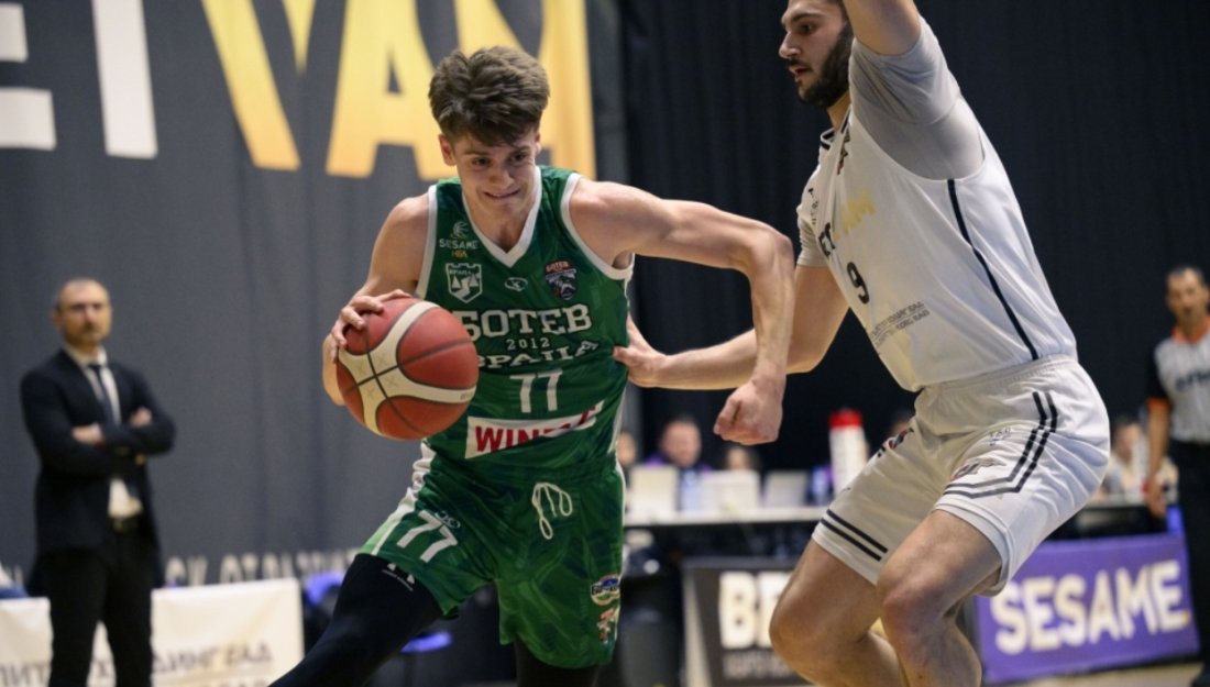 ботев 2012 сломи локомотив пловдив мач белязан контузии