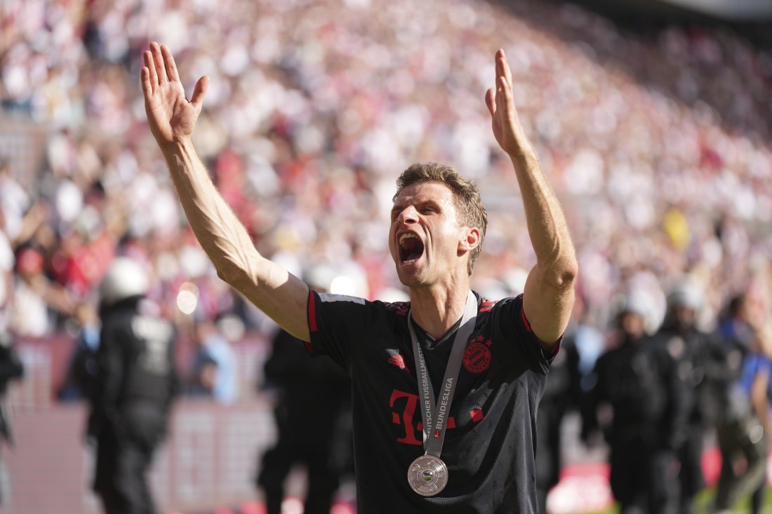 томас мюлер продължи кариерата сащ