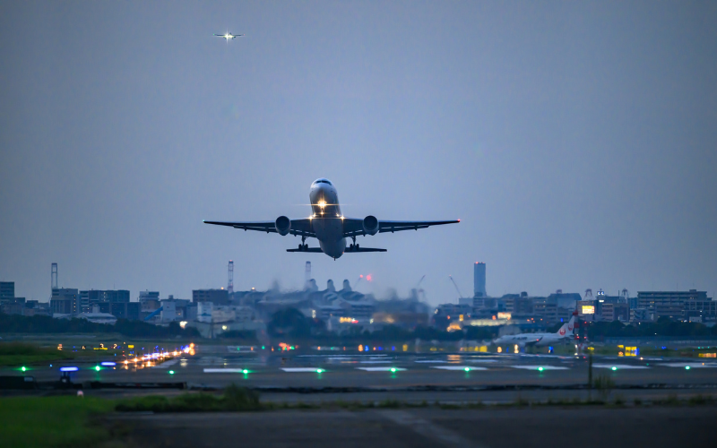 Пътуване за никъде: Как войната промени въздушното пространство?