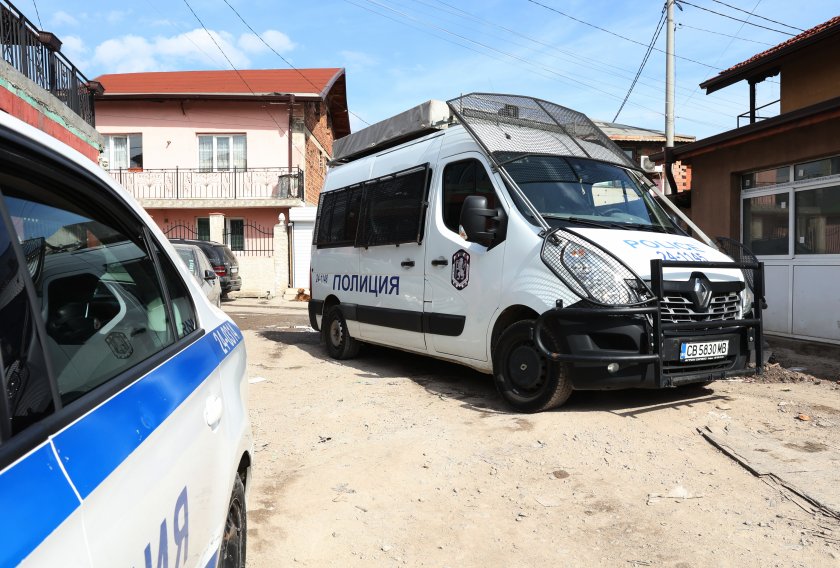 24 задържани във "Факултета" при акция срещу купуването на гласове