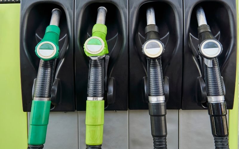 горивен туризъм все повече румънци пътуват българия унгария зареждат евтин бензин дизел