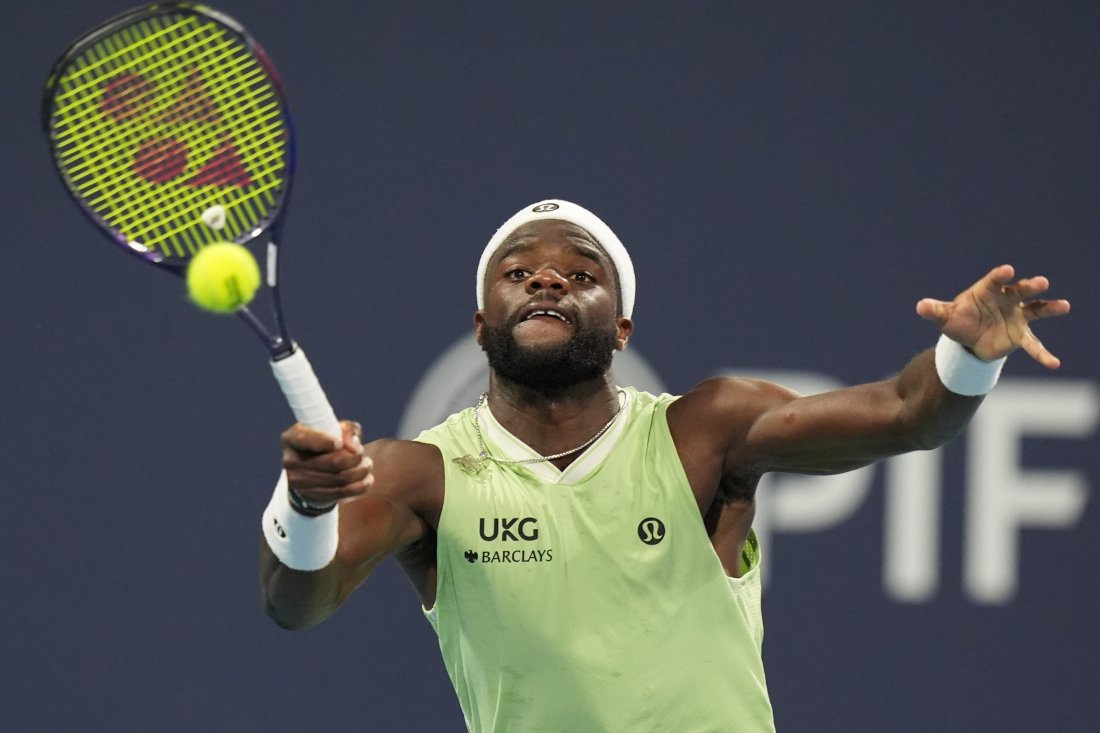 франсис тиафо запази шансовете нов финал хюстън