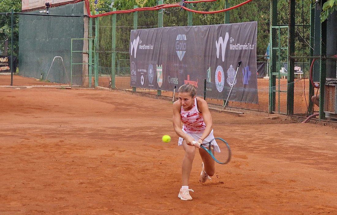 Росица Денчева с впечатляващ обрат в Италия, Денислава Глушкова отпадна