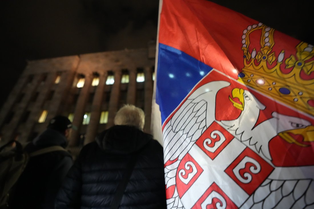протести сърбия ndash хората настояват предсрочни избори