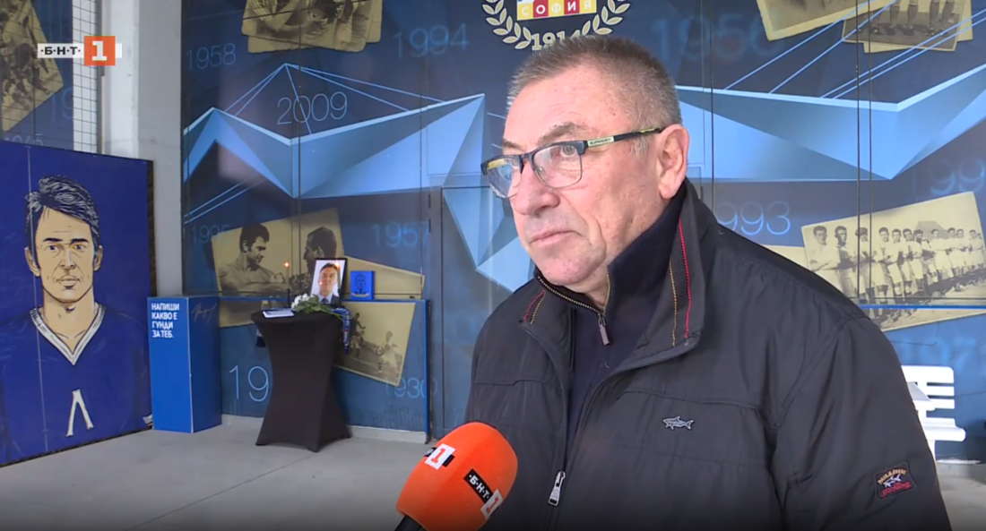 божидар искренов загубихме голям човек лицето боби душата нашето поколение левски