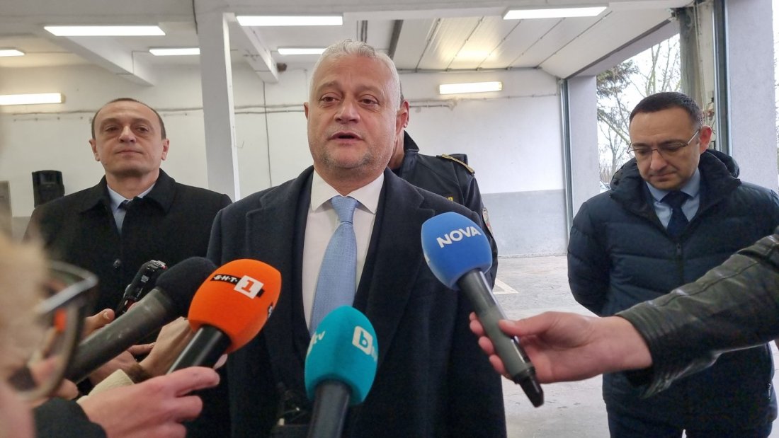 Емил Дечев: Работи се по всички схеми за купуване на гласове