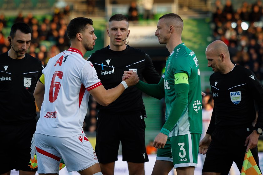 живо лудогорец цска червените пропиляха златен шанс началните минути