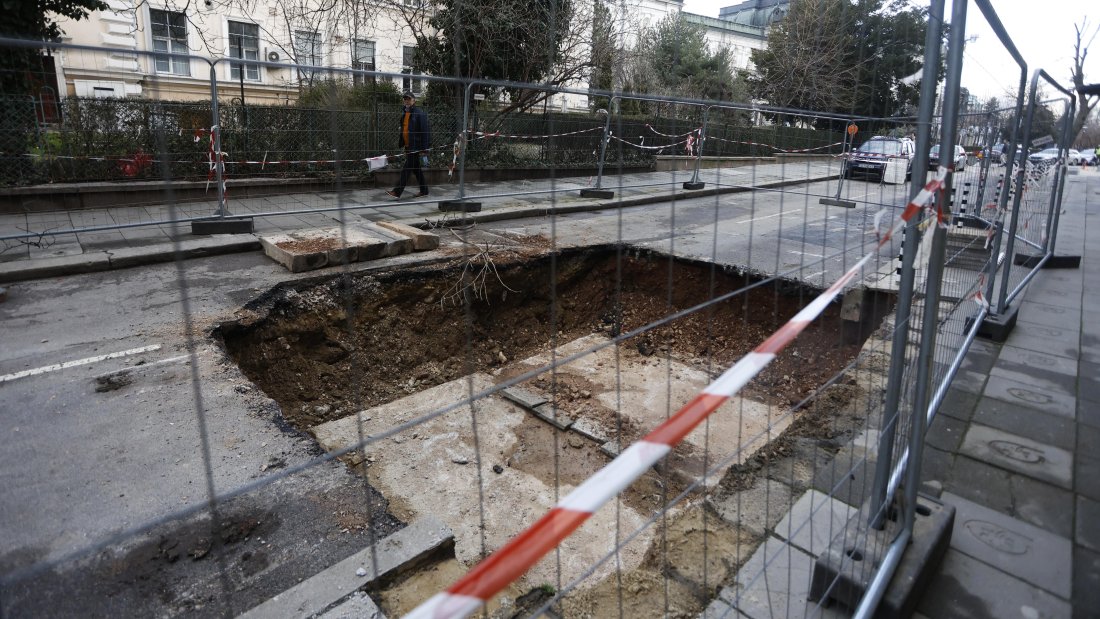 авария спря топлоподаването част центъра столицата