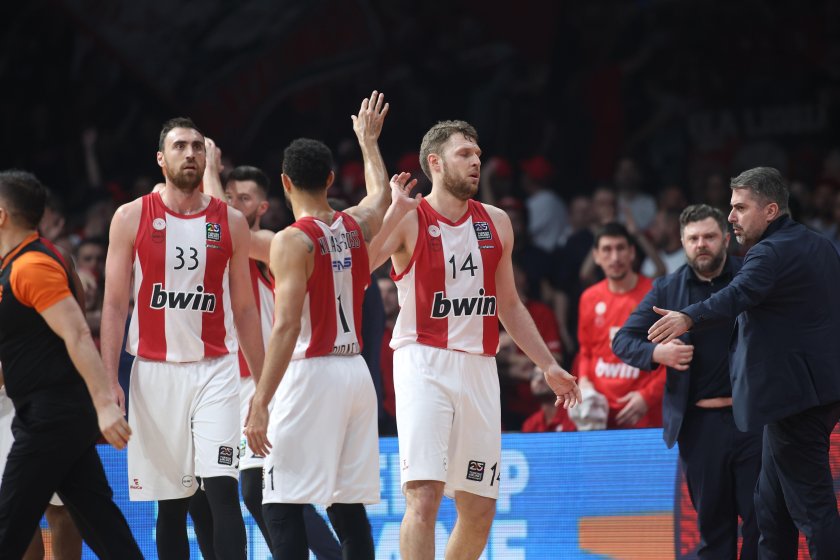 Александър Везенков, БК Олимпиакос