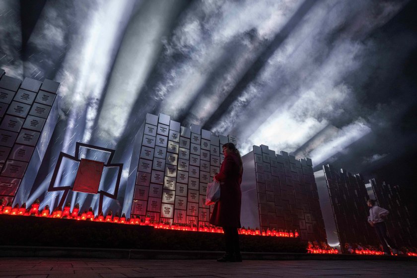 четири години клането буча европейските лидери подкрепа специален трибунал