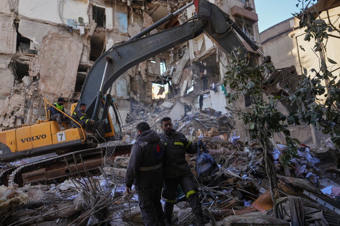 Траур в Ливан: Остри реакции по света след израелските удари със стотици жертви