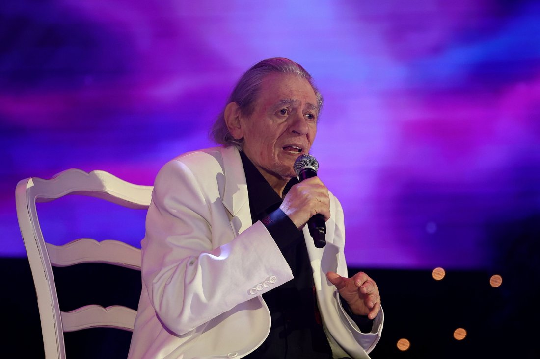 Почина големият певец, композитор и поет Михаил Белчев