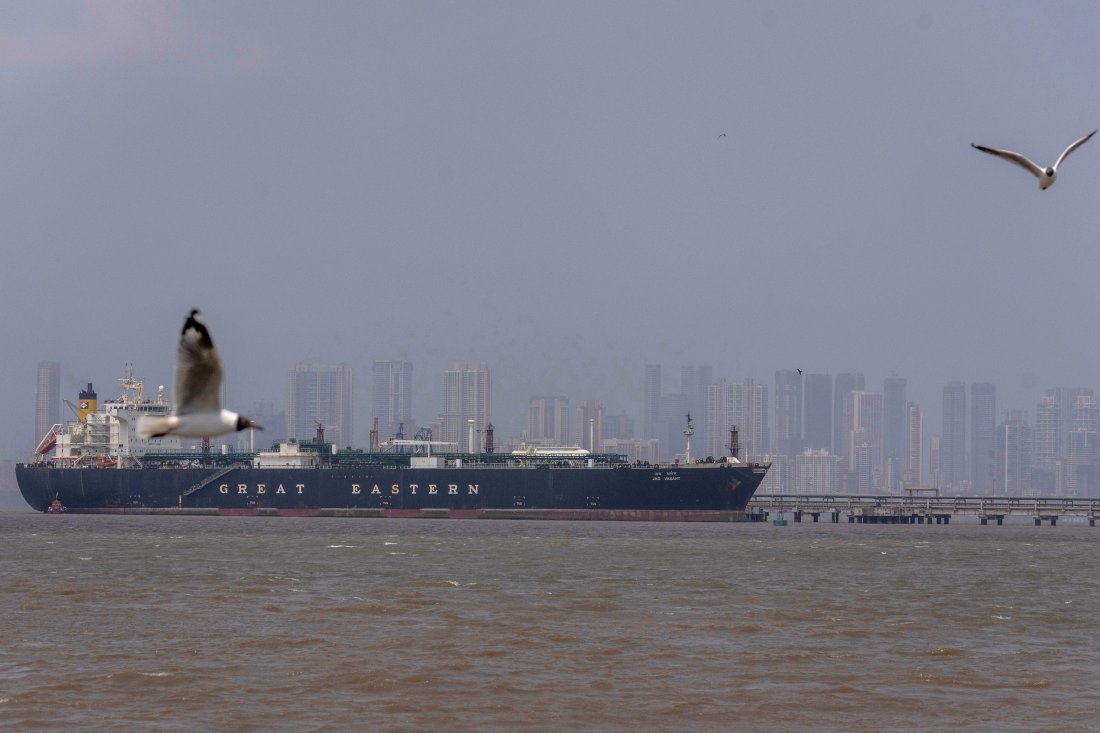 Преди преговорите в Исламабад: Тръмп предупреди Иран за таксите за Ормузкия проток