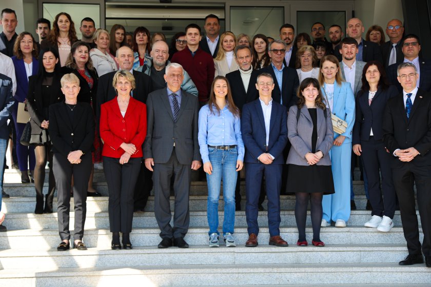 заместник министър даниела дашева участва научна конференция повод 130 години съвременните олимпийски игри