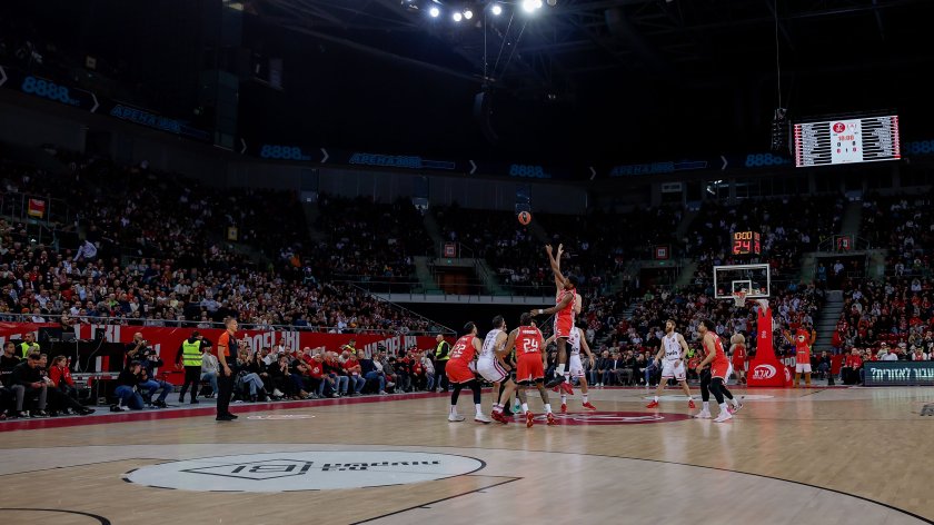 Апоел Тел Авив Олимпиакос