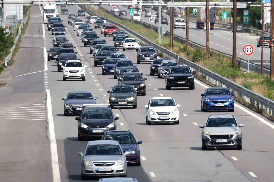 голямото пътуване празниците засилен полицейски контрол основните пътища магистрали