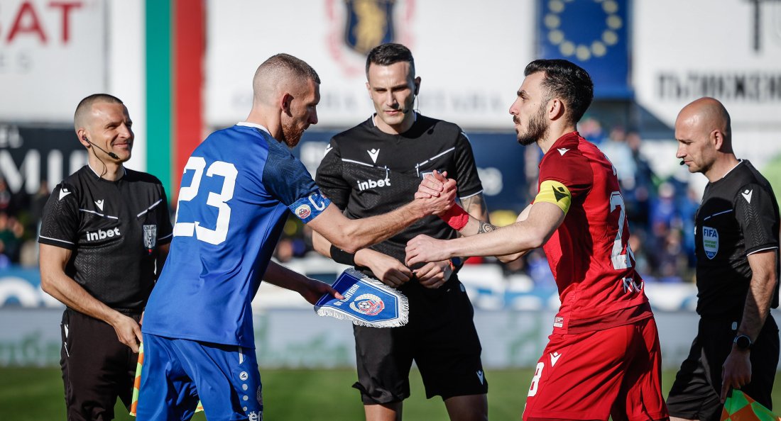 Капитанската лента отново сменя притежателя си в ЦСКА преди Вечното дерби