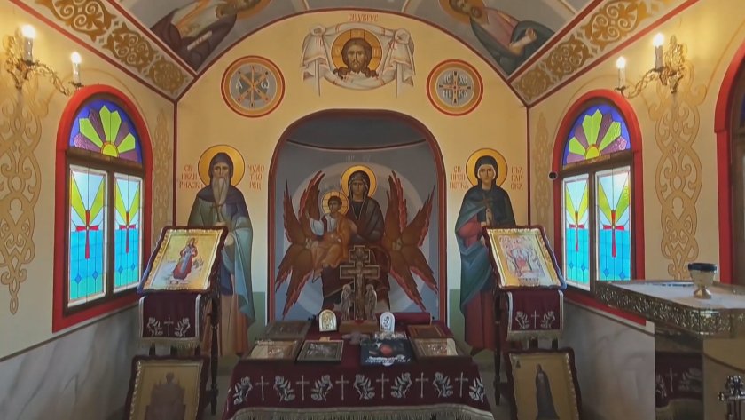 канона иконите вярата разказът иконописеца албена димитрова