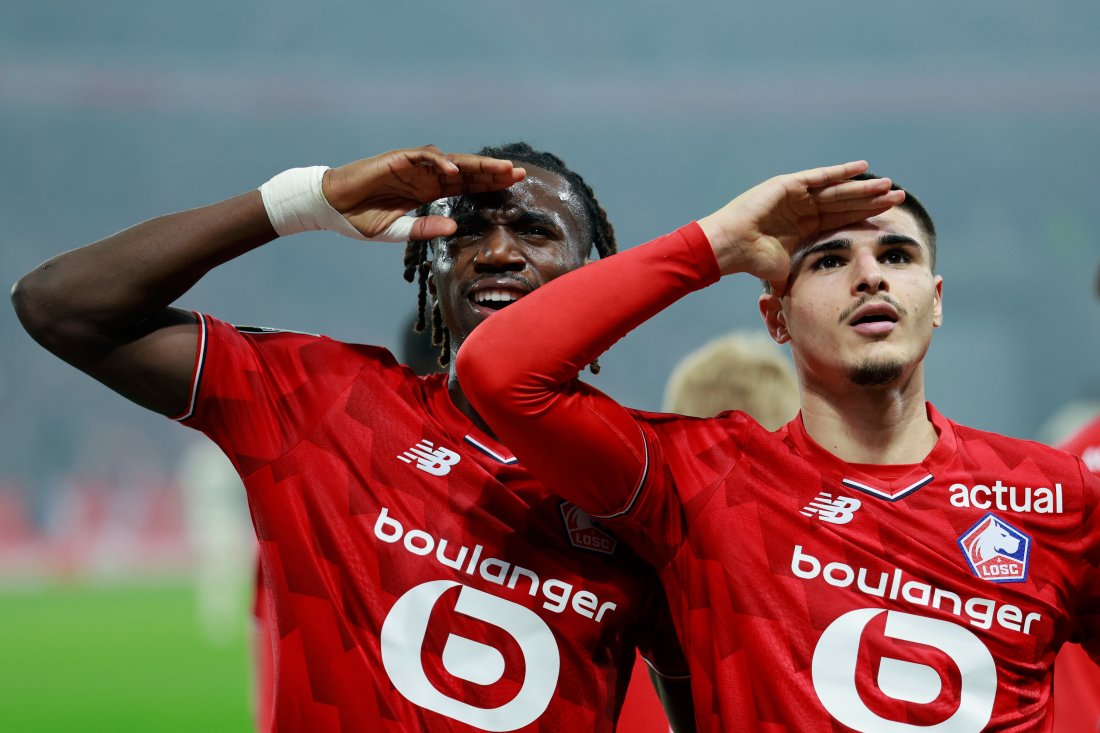 Лил разгроми Ланс и завърза още повече битката за титлата във Франция