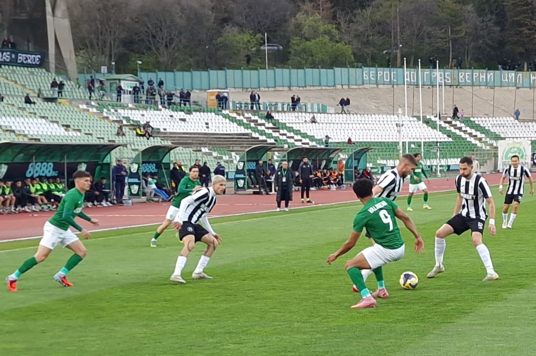 Без победител между Берое и Локомотив Пловдив