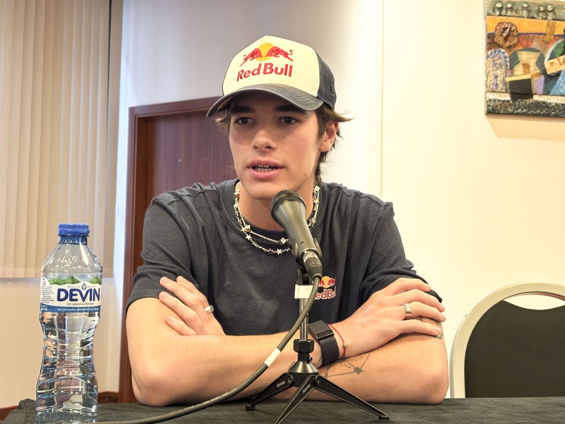 Никола Цолов участва в картинг състезанието "Еко 12 часа на България"