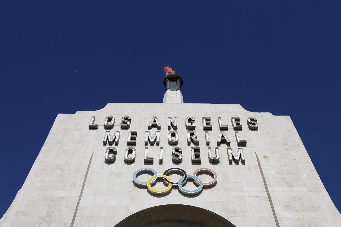 президентът мок призова гарантира политически неутралитет спорта