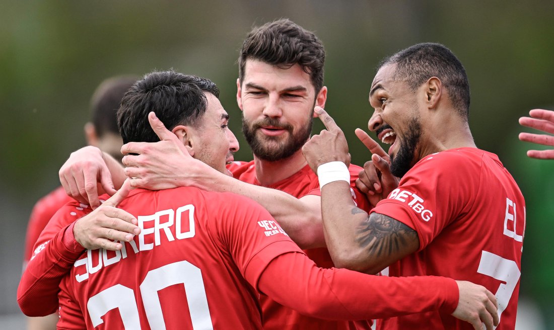 ЦСКА 1948 разгроми Черно море във Варна и завърши трети в редовния сезон