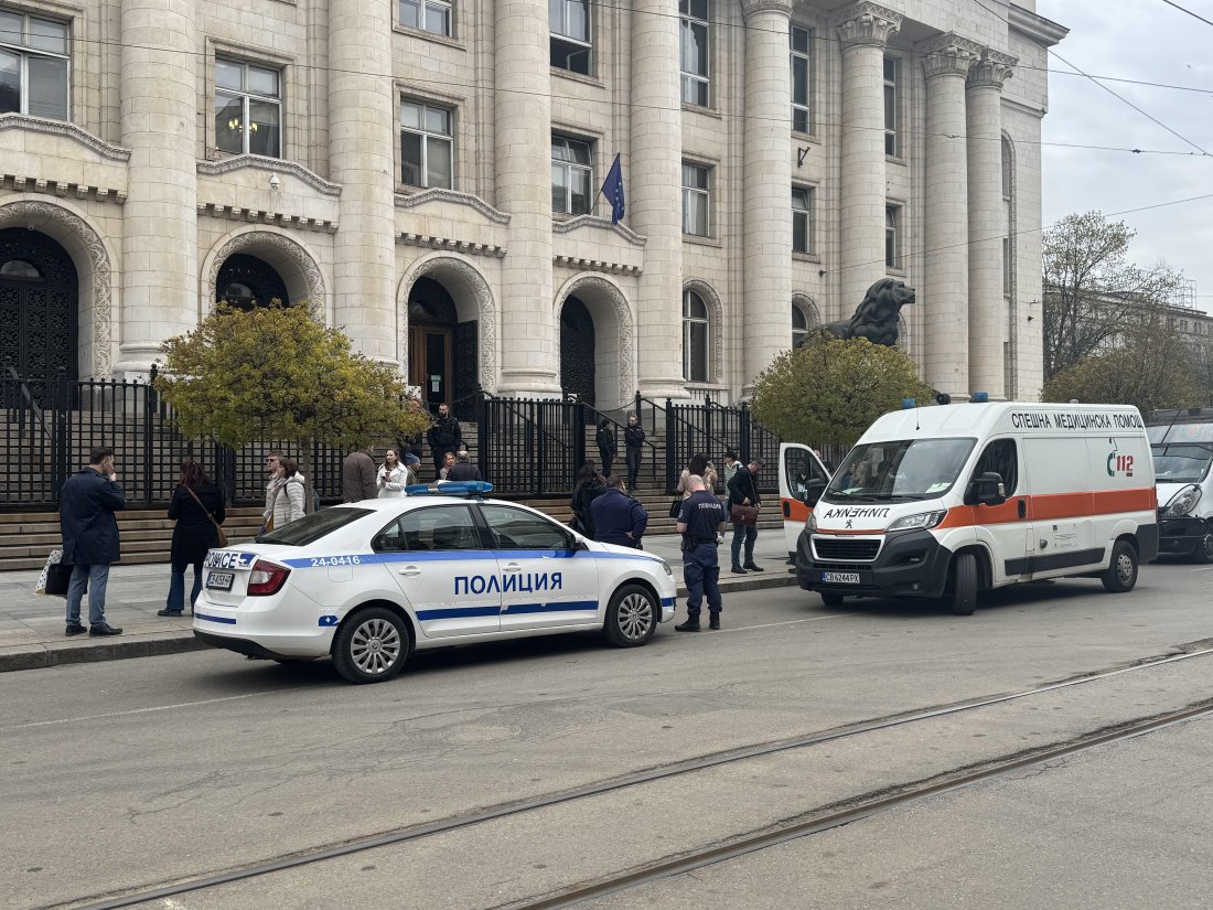 евакуираха съдебната палата софия заради сигнал бомба