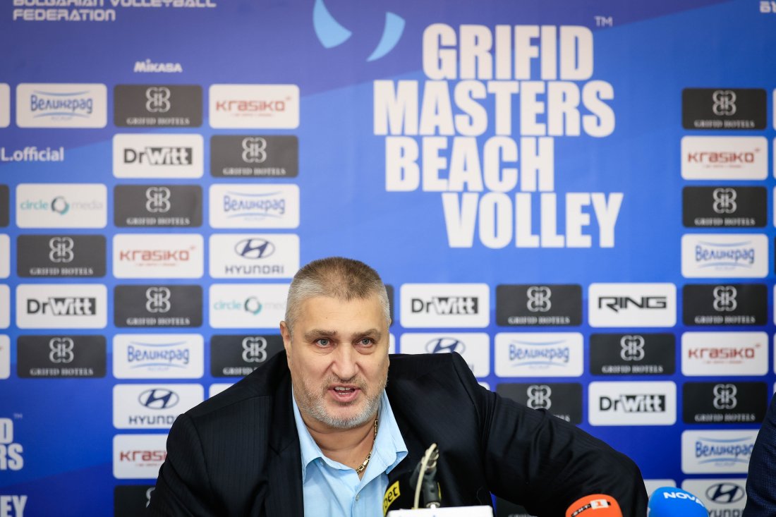 Любомир Ганев: Плажният волейбол е важна част от цялостното развитие на волейбола
