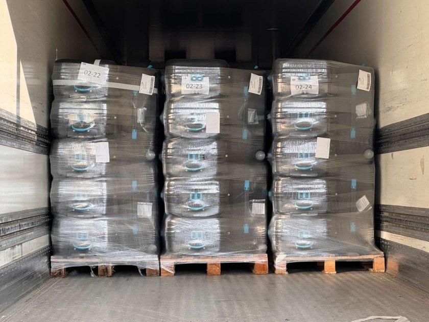 Подготовката за вота: В Бургас започва транспортирането на машините към секциите