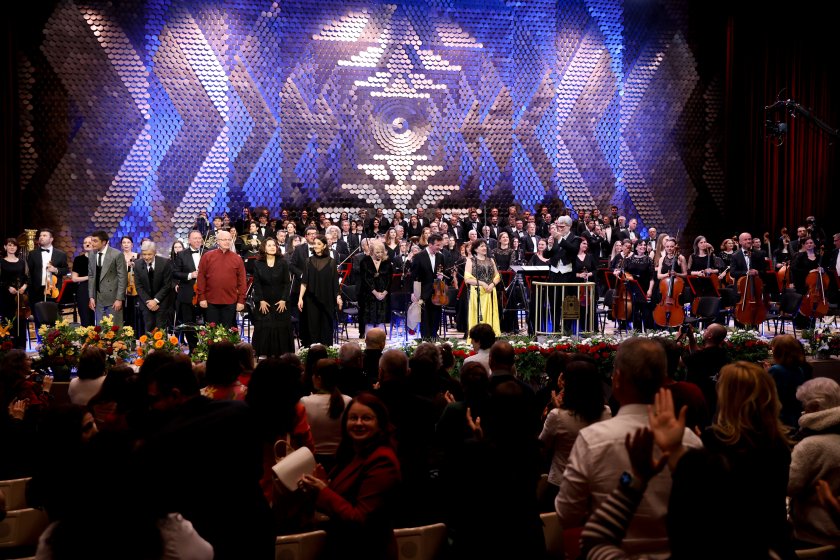 Тържествен концерт за 150-годишнината от Априлското въстание в НДК