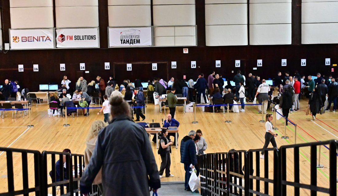 Две трети от протоколите във Варна са обработени