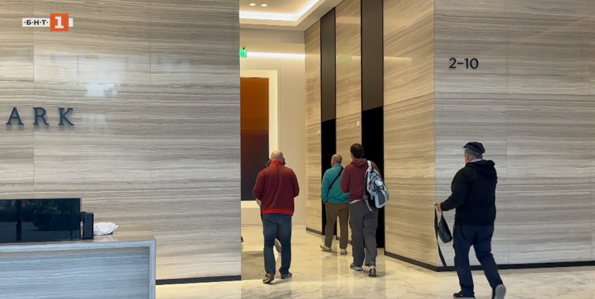 Как преминава изборният ден в Лос Анджелис?