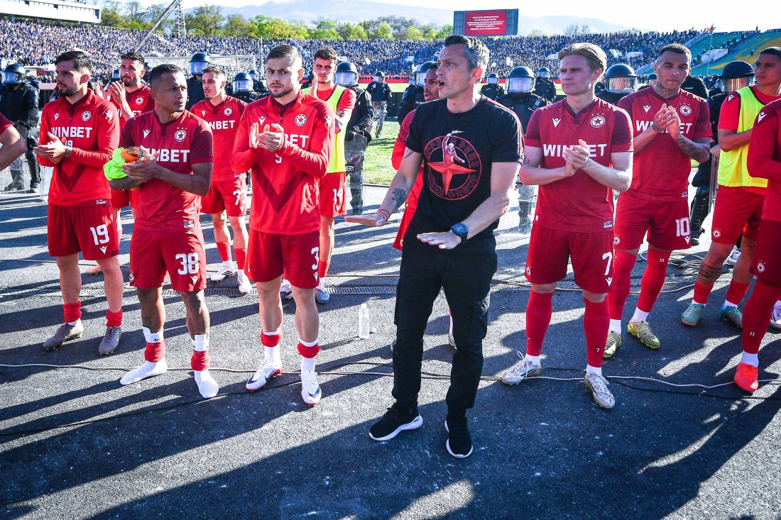 Лидерът на феновете на ЦСКА с остри критики след дербито: Една от най-големите гаври с историята на клуба