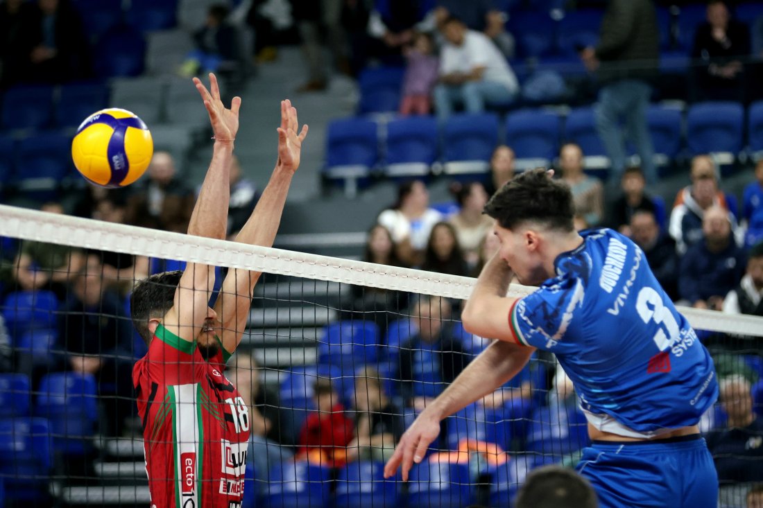 Левски направи решителна крачка към титлата във волейбола