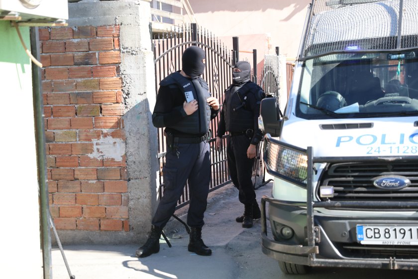 За купуването на гласове, наказанията на дилърите и вота на 19 април - в "След новините"