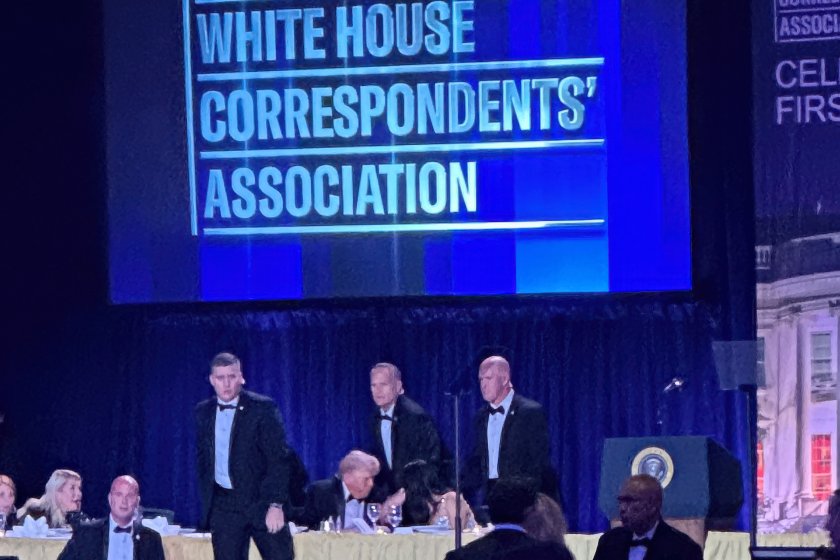 "Самотен вълк", критик на Тръмп: Кой е стрелецът от вечерята на кореспондентите?