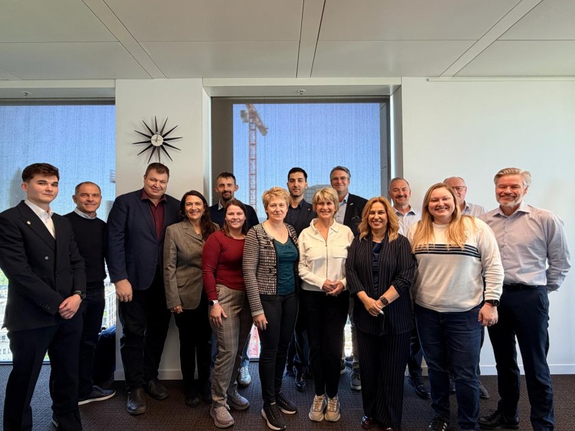 Весела Лечева, Франкфурт