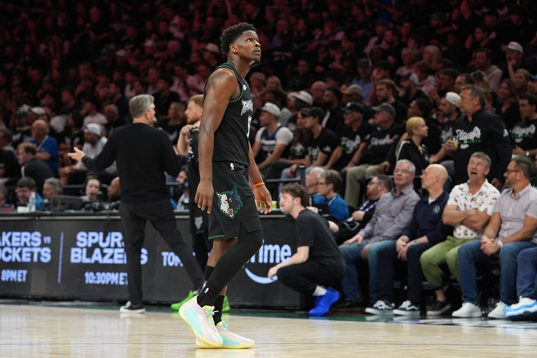 Минесота Тимбъруулвс Антъни Едуардс