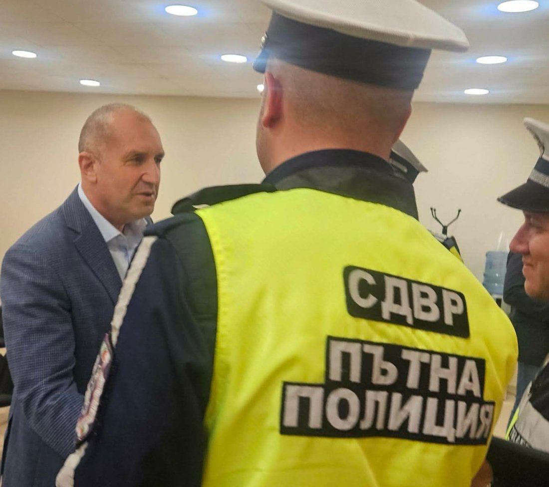 румен радев плати глоба неправилно паркиране