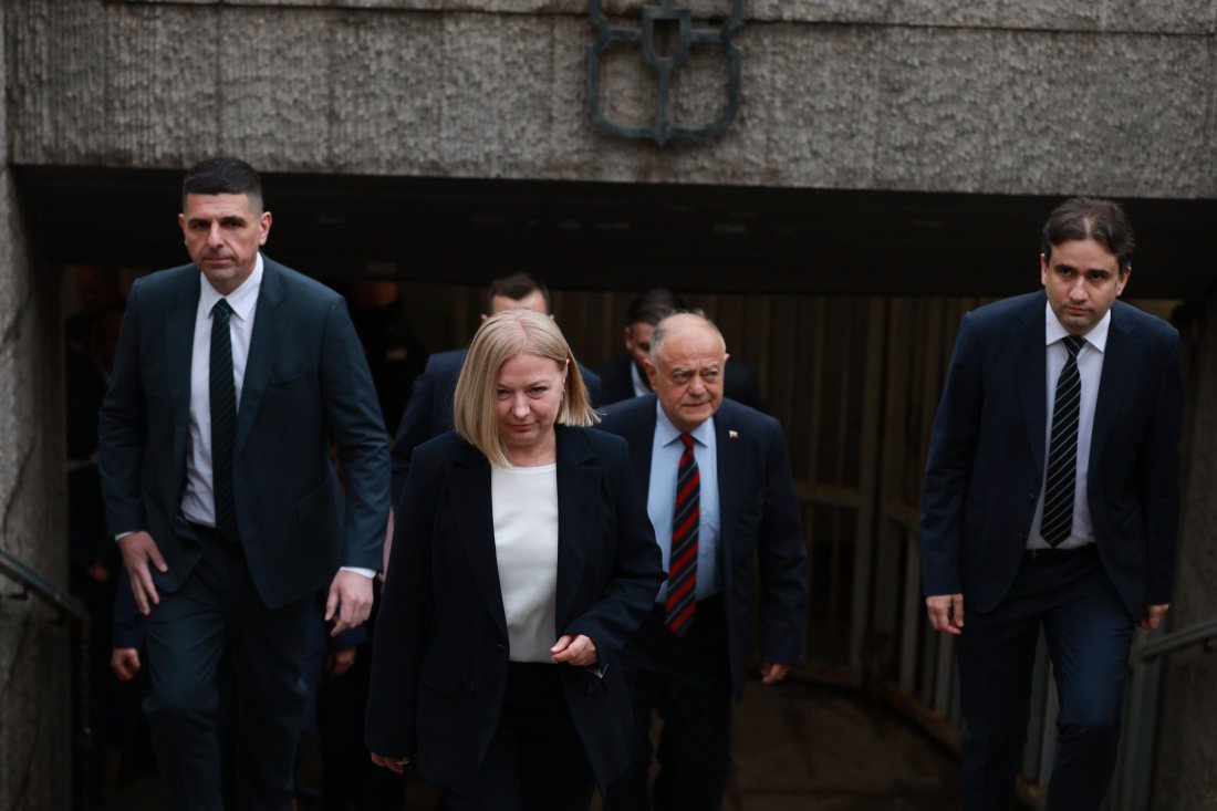 Надежда Йорданова: Разделението на ПП-ДБ е грешка