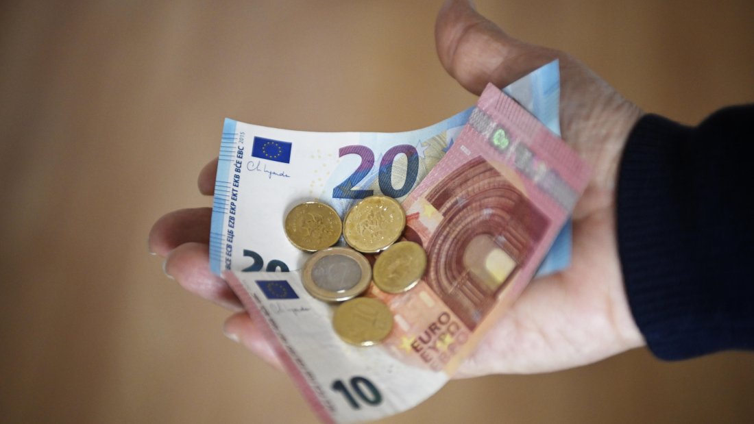 пенсиите инфлацията ndash губим печелим упф