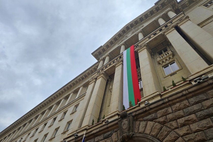 Смяната на властта: Заявка за приемственост в МВР и правосъдното министерство (ОБЗОР)